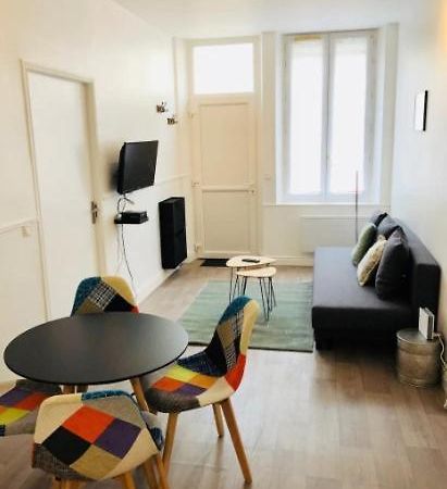 Aux Clefs Des Sacres - Jean De La Fontaine Apartamento Reims Exterior foto
